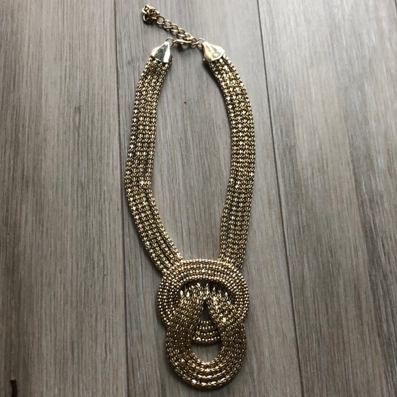 🙌 3 for $20 🙌 Knot necklace - Picture 2 of 3